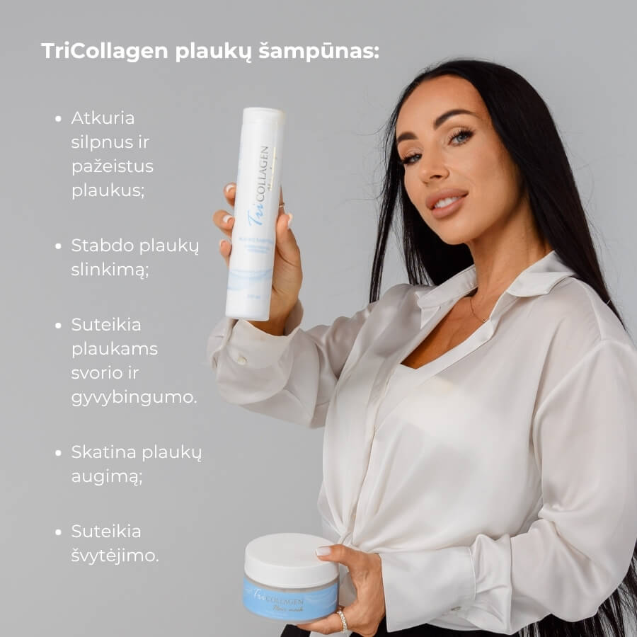 Jauna moteris rankose laiko TriCollagen plauku sampuna ir plauku kauke